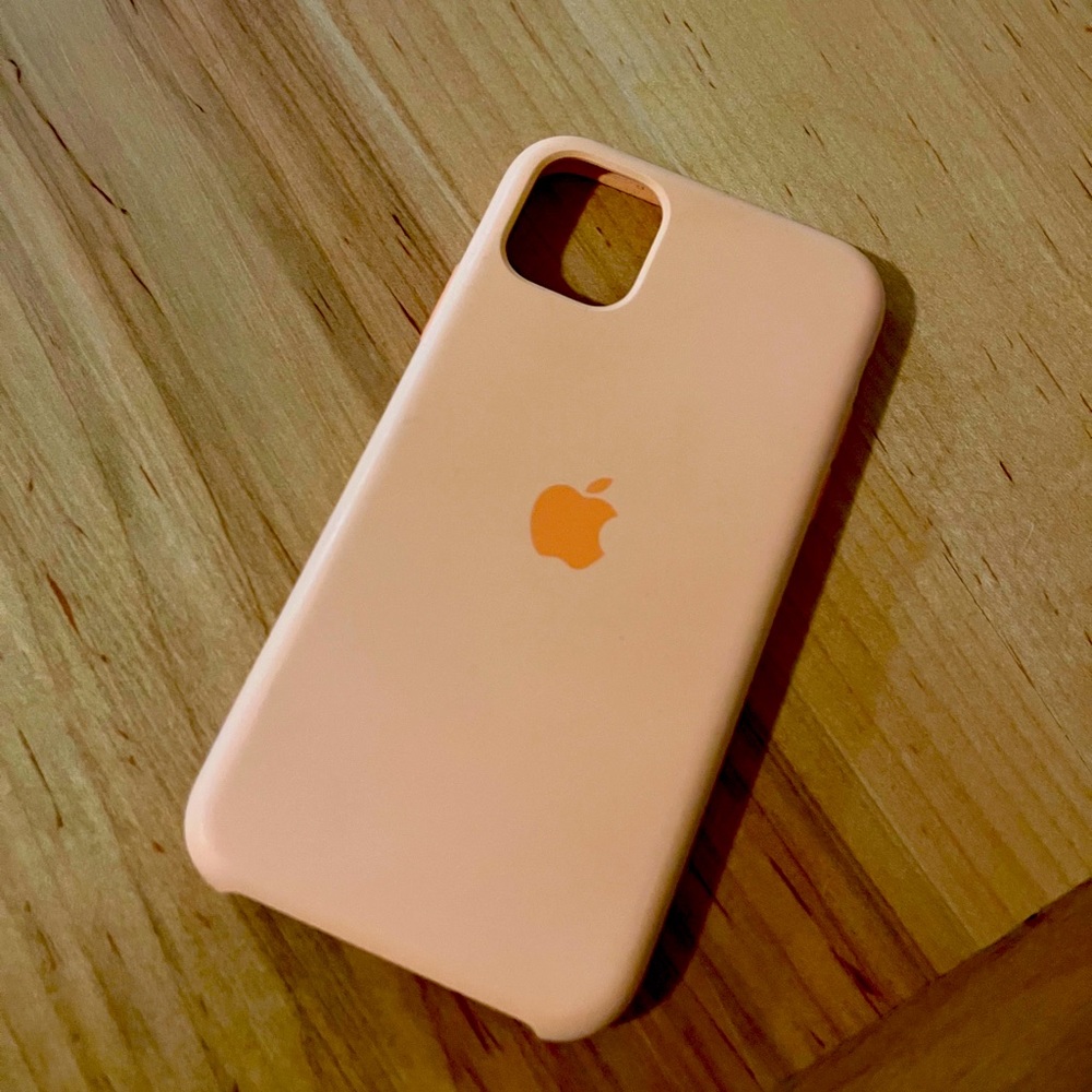 Apple iPhone 11 Silicone Case - Pink Sand